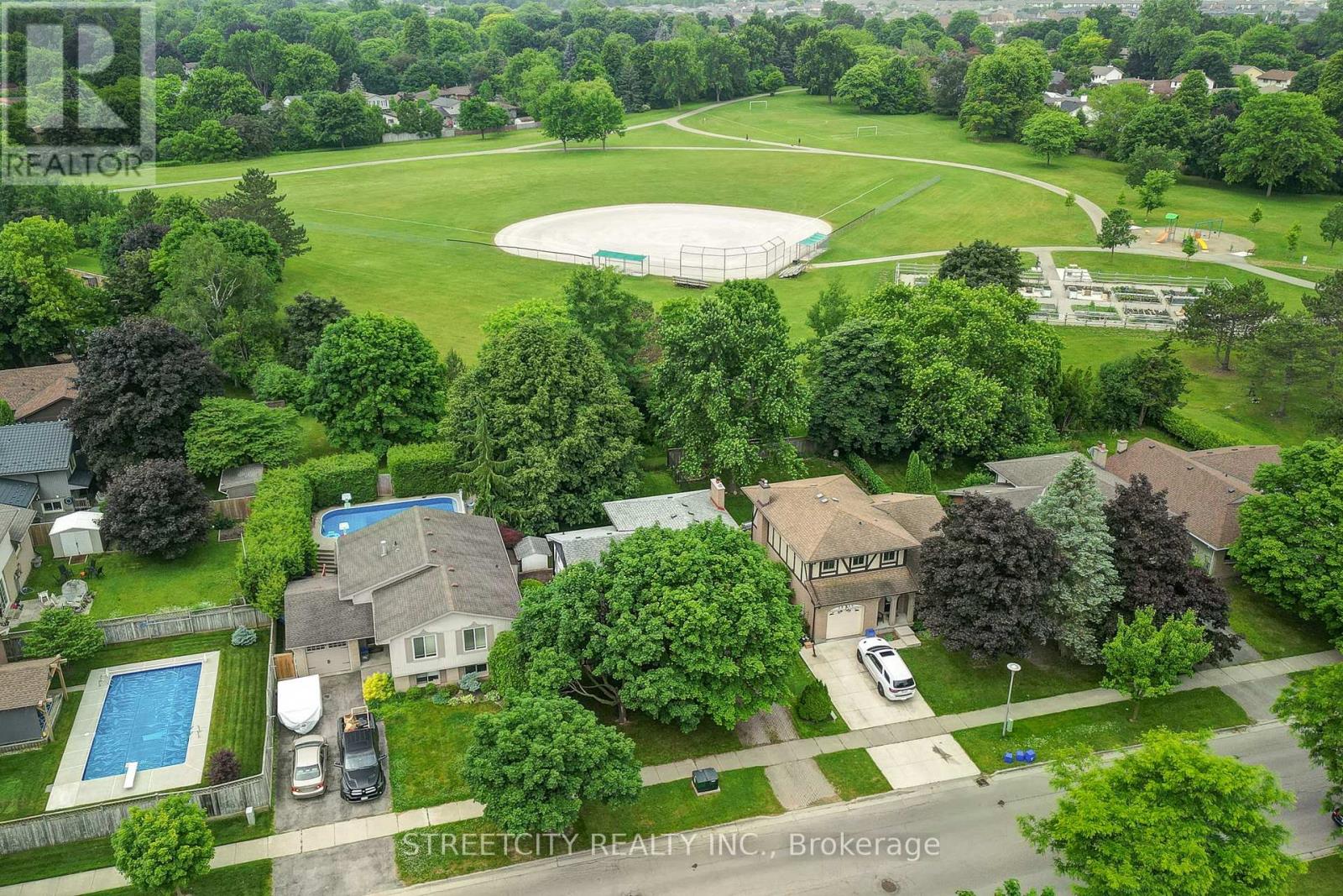 Property at 1858 ALDERSBROOK ROAD image 5