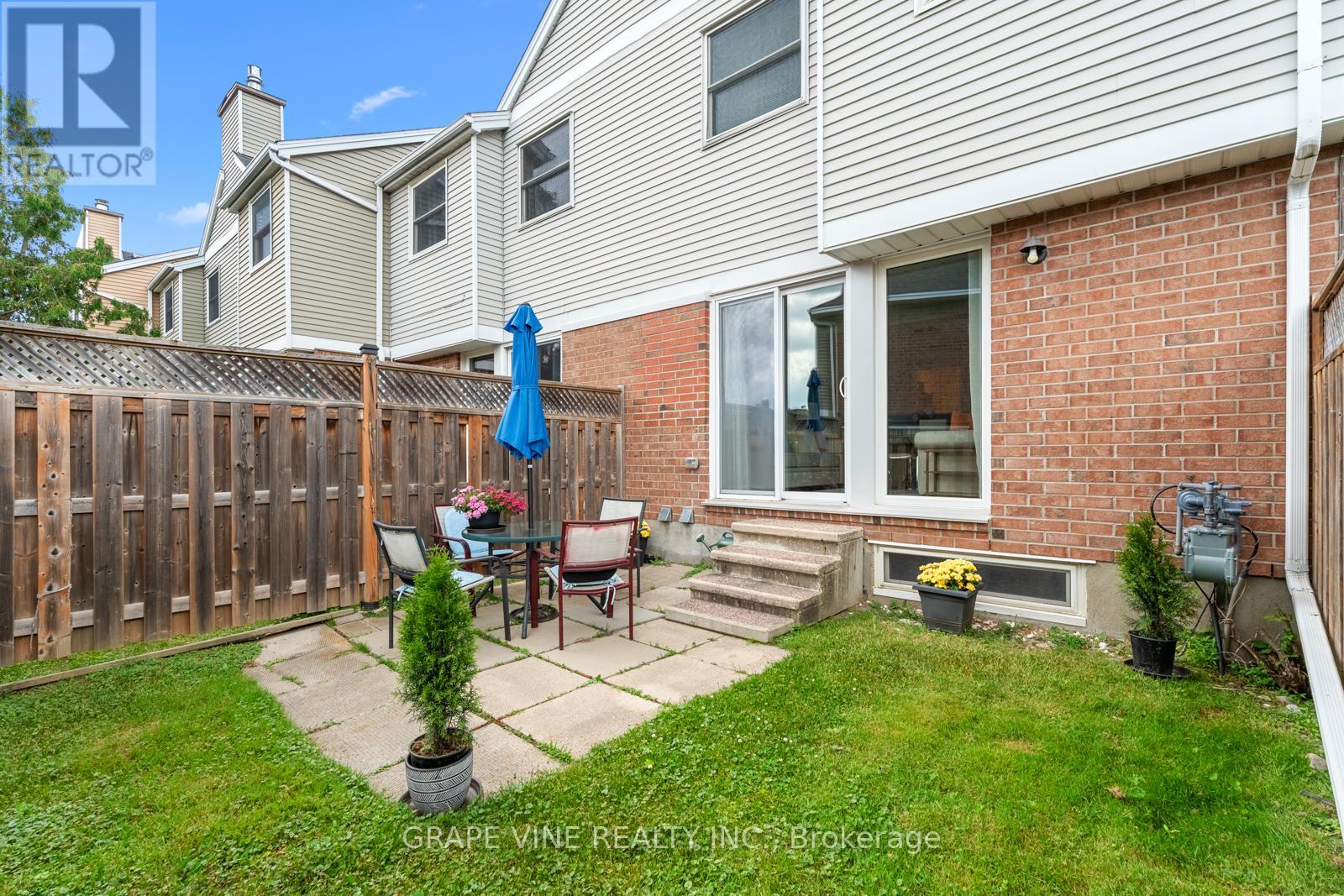 Property at 43 BENTBROOK CRESCENT image 5