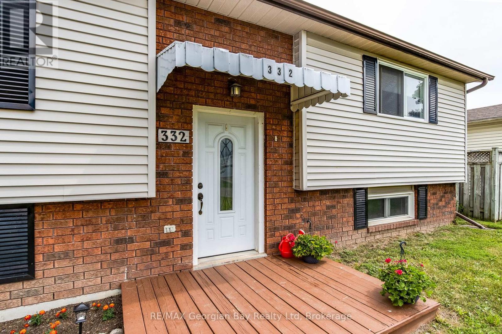 Property at 332 GALLOWAY BOULEVARD image 2