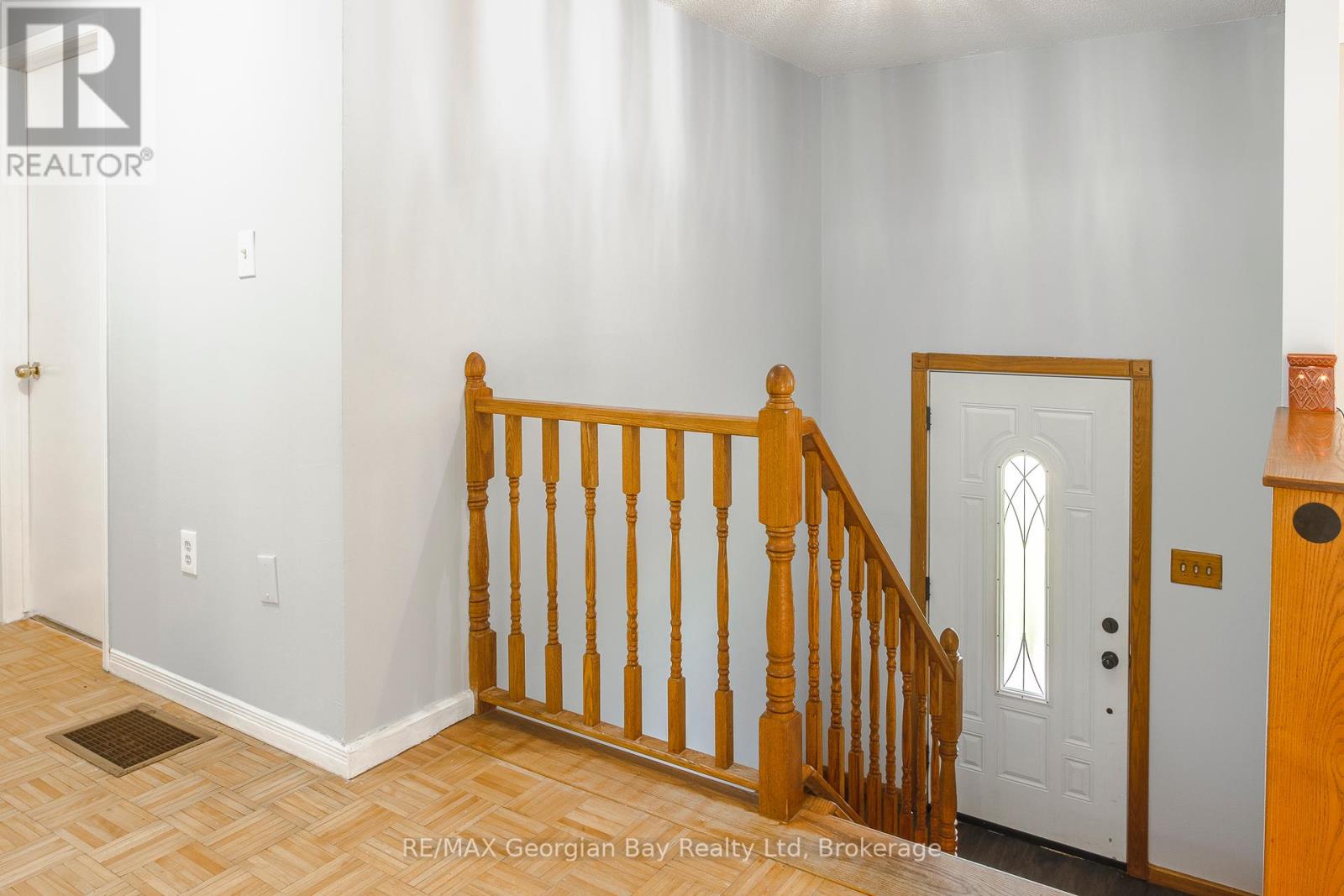 Property at 332 GALLOWAY BOULEVARD image 4