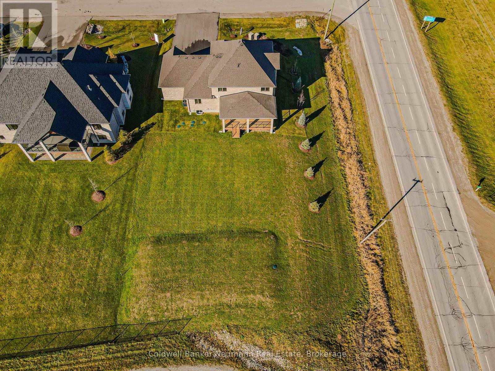 10 Broughton Street, Erin, Ontario  N1H 0B7 - Photo 45 - X12235259