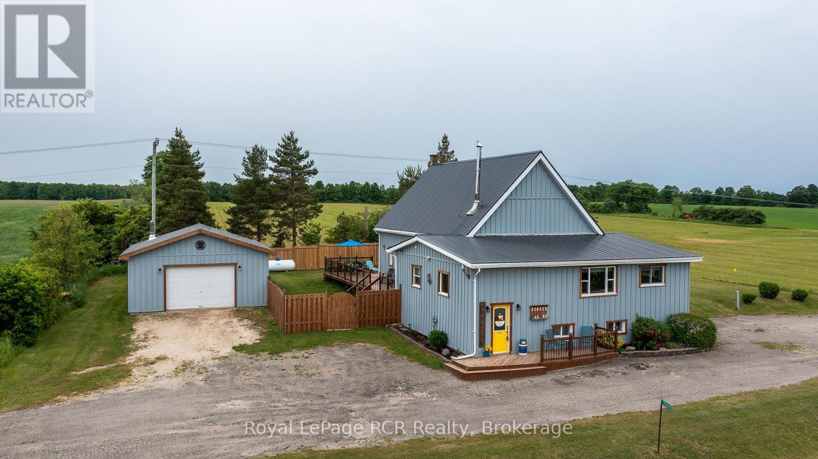 406428 Grey Rd 4, Grey Highlands, Ontario  N0C 1E0 - Photo 2 - X12235286
