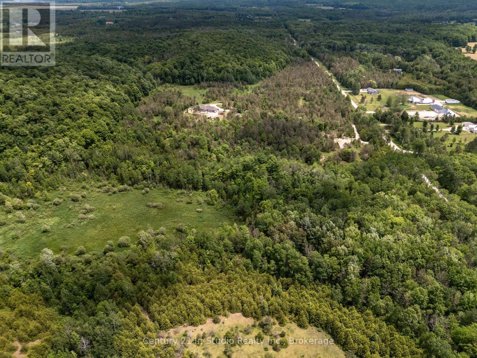 135389 Concession 8 Road, Chatsworth, Ontario  N0H 1K0 - Photo 32 - X12235333