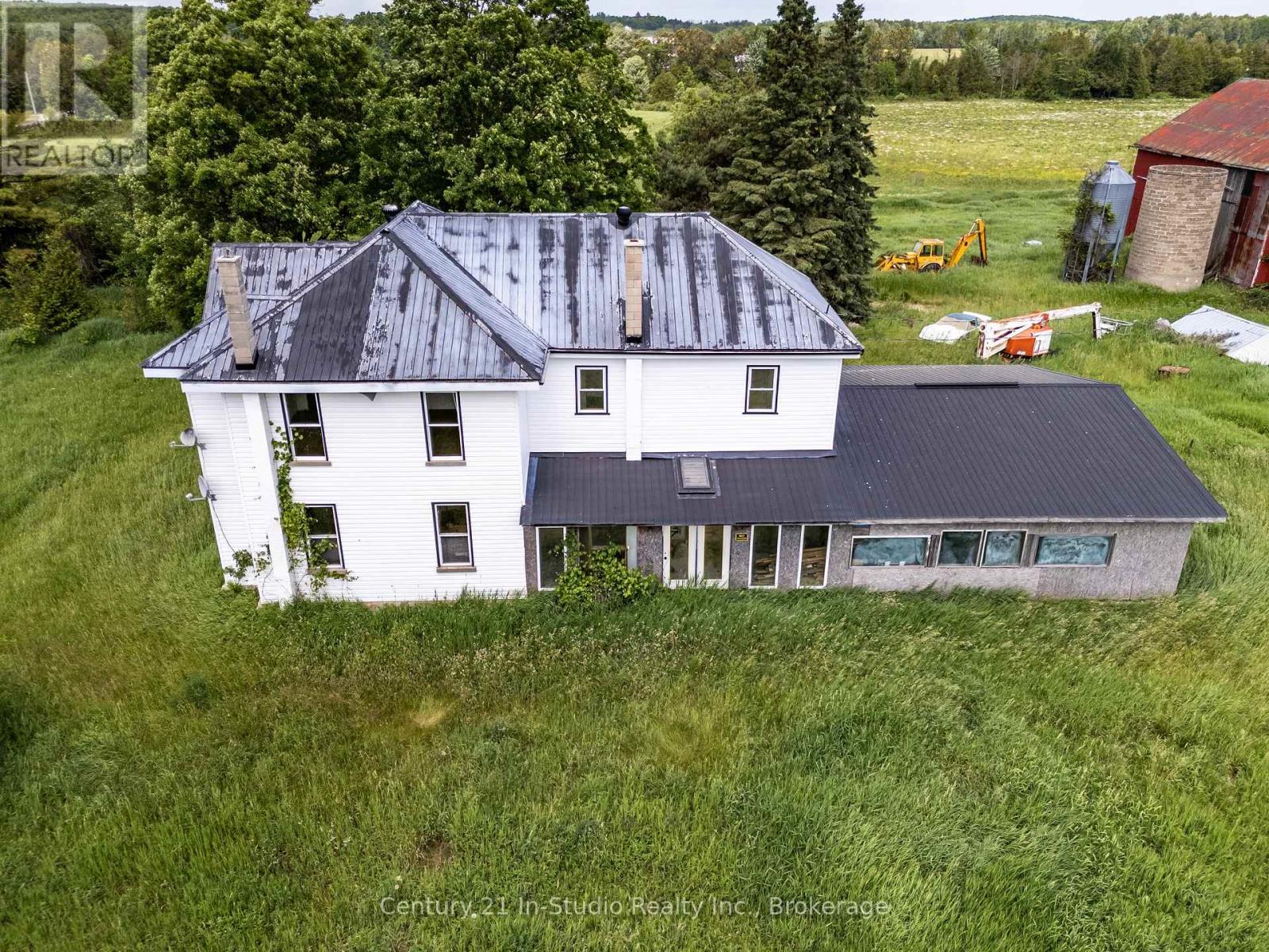 135389 Concession 8 Road, Chatsworth, Ontario  N0H 1K0 - Photo 37 - X12235333