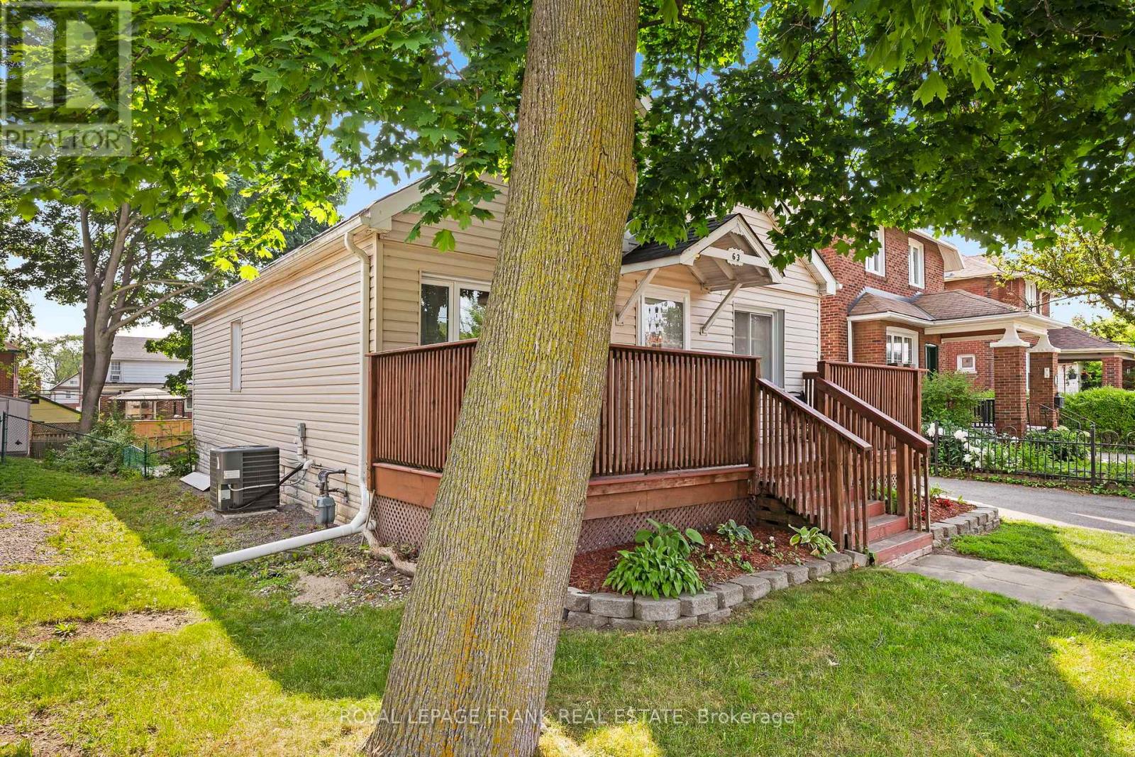 Property at 63 PARK ROAD N image 3