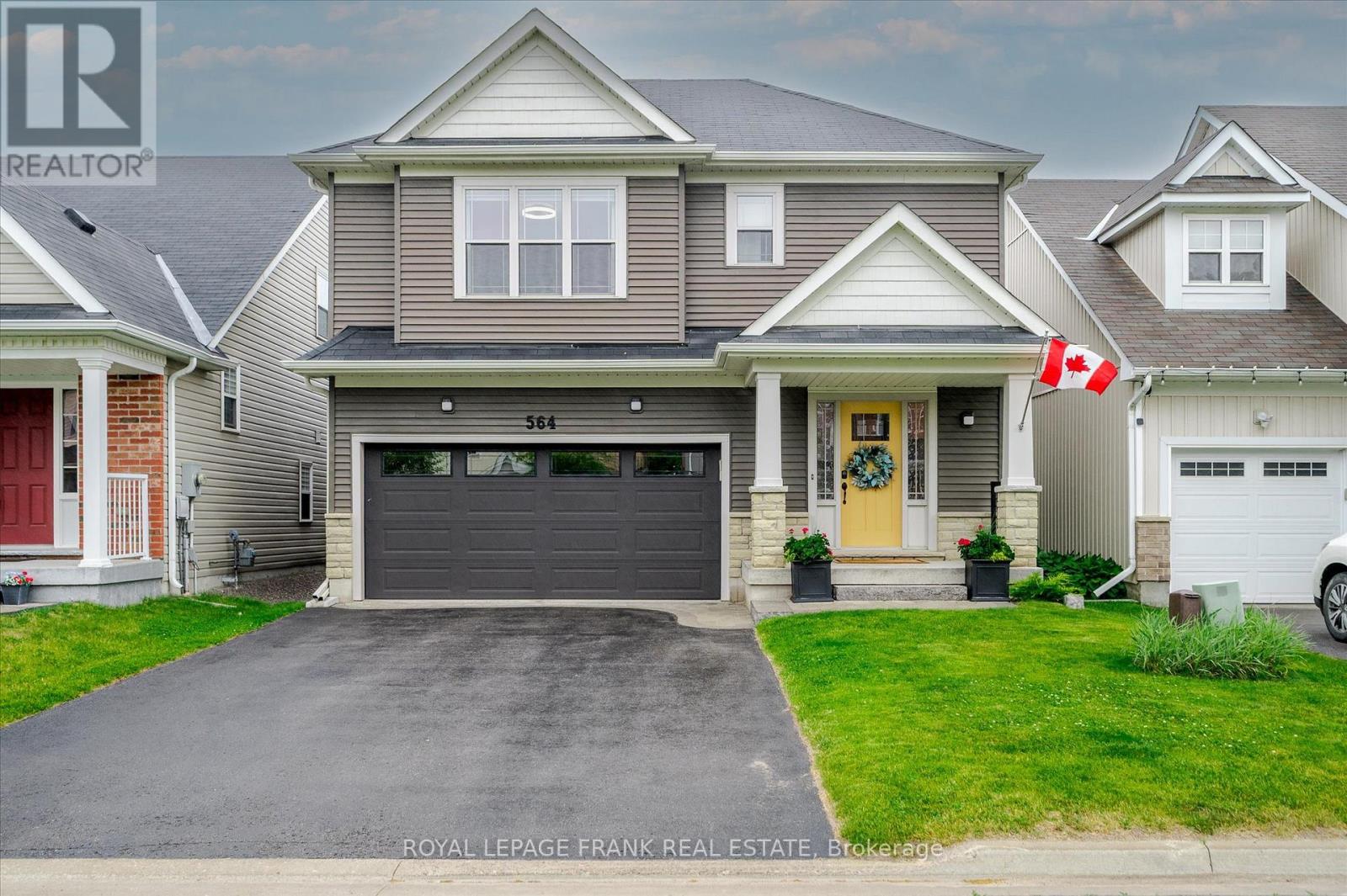 Property at 564 GRANGE WAY image 1