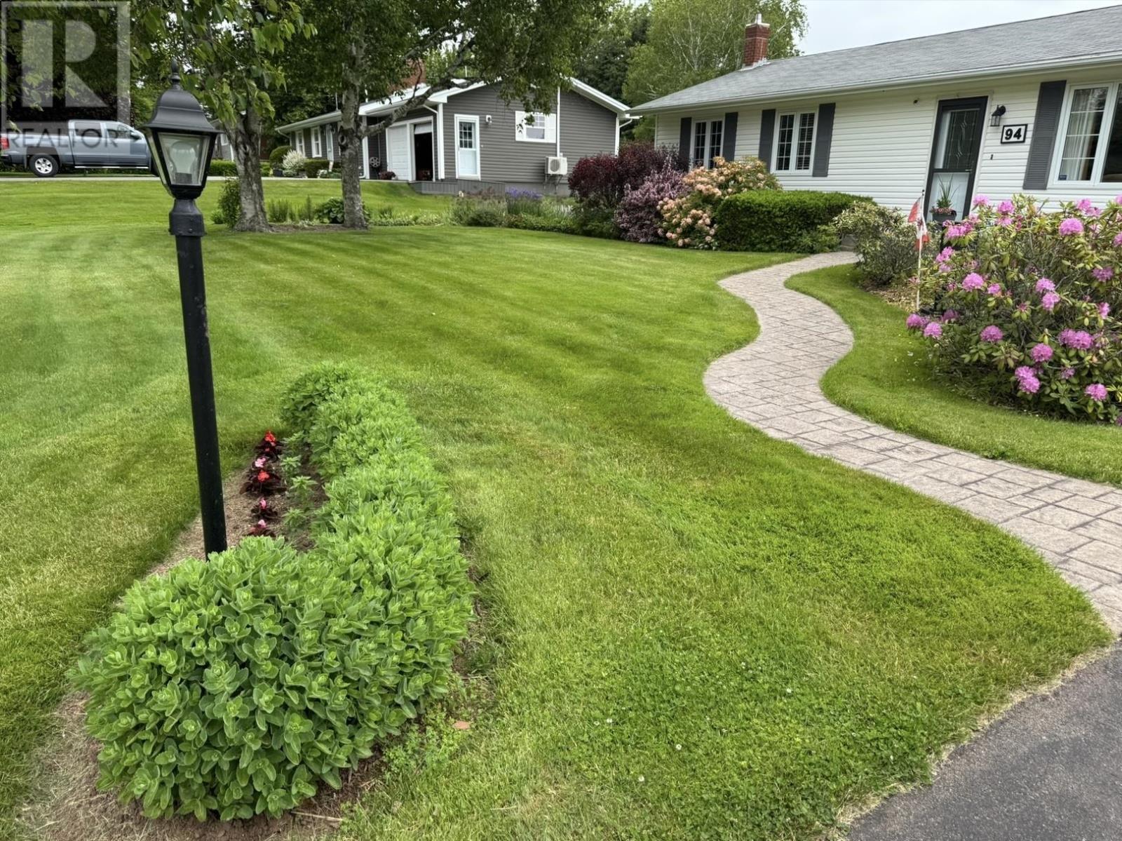 Property at 94 York Point Road image 3