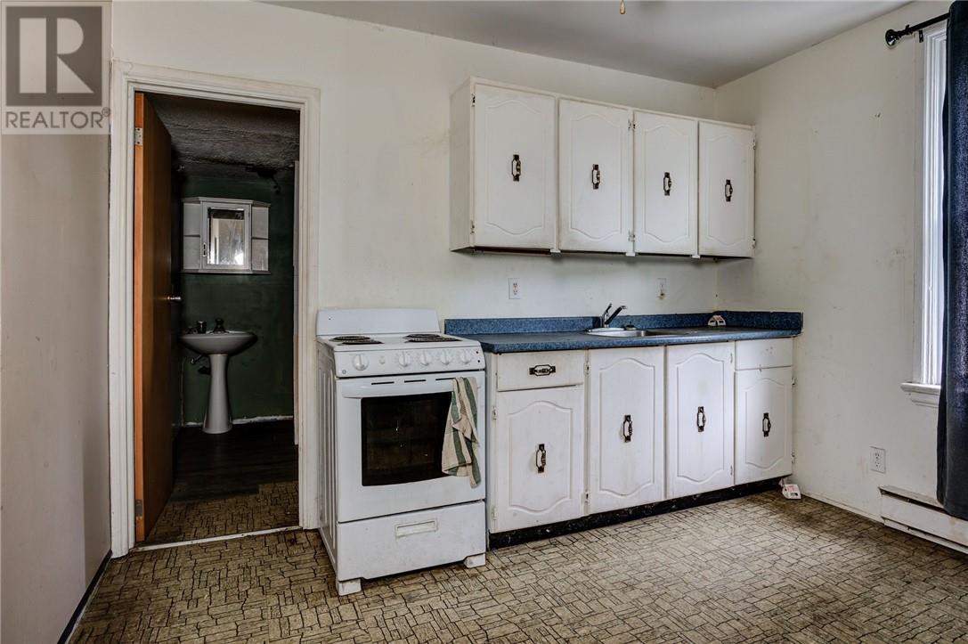 58 Cedar Street, Levack, Ontario  P3E 1A5 - Photo 21 - 2122902