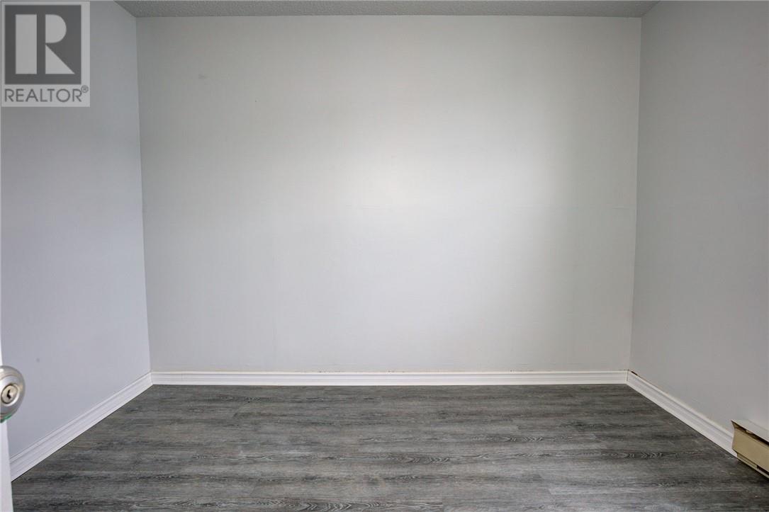 58 Cedar Street, Levack, Ontario  P3E 1A5 - Photo 8 - 2122902