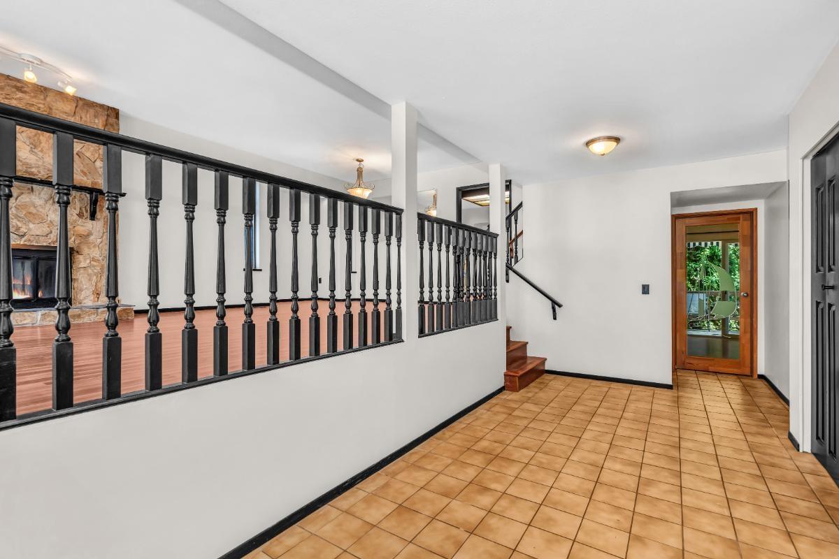 Property at 13363 65A AVENUE image 4