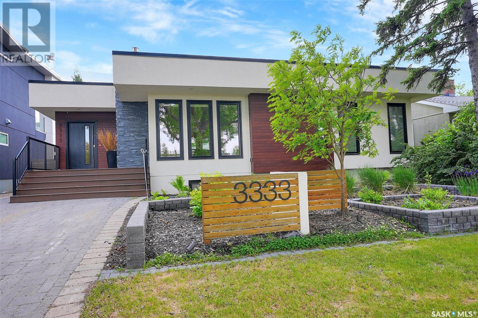 Property at 3333 Regina AVENUE image 1