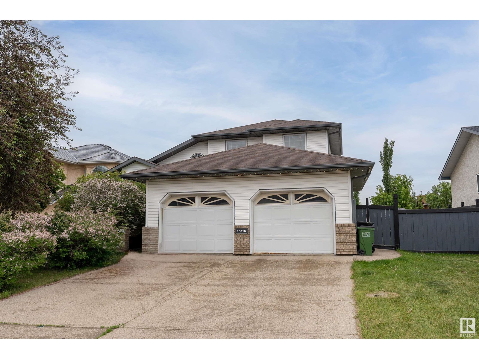 Property at 15316 59 ST NW image 1