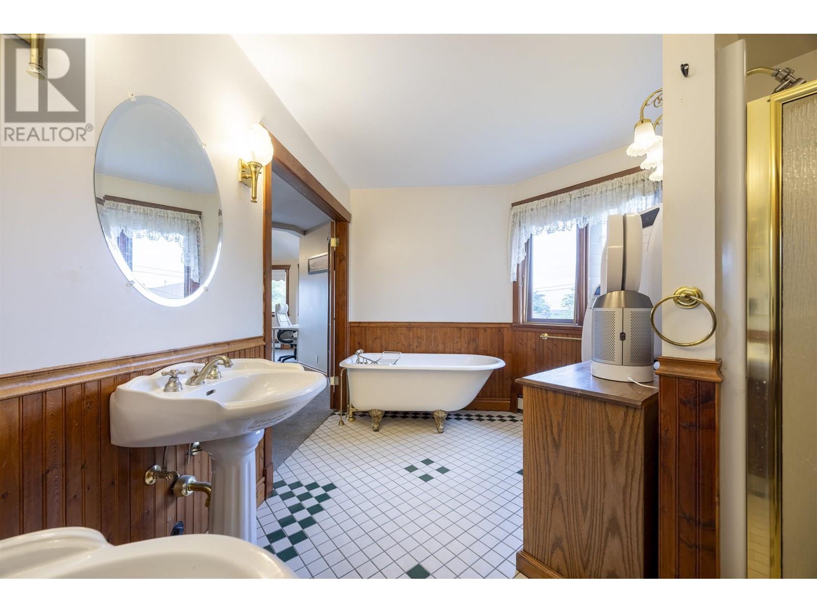 607 Eighteenth Street, New Westminster, British Columbia  V3M 4T1 - Photo 22 - R3017634