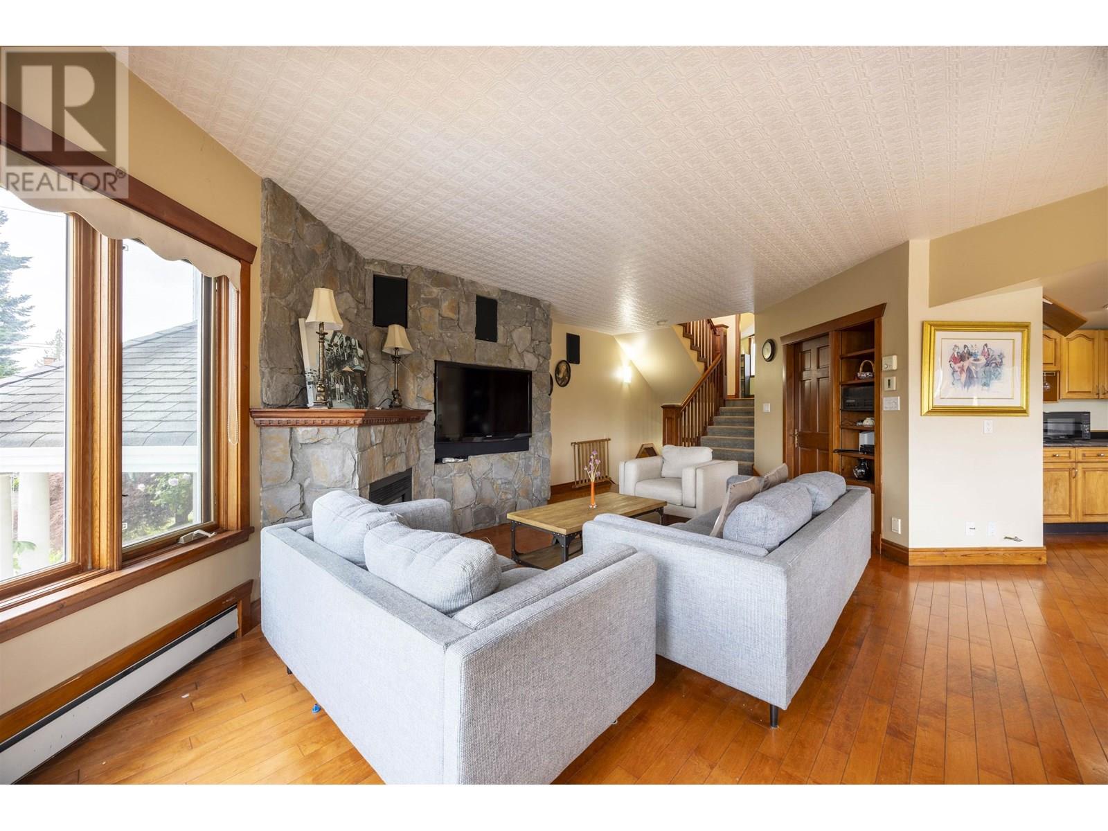 607 Eighteenth Street, New Westminster, British Columbia  V3M 4T1 - Photo 6 - R3017634