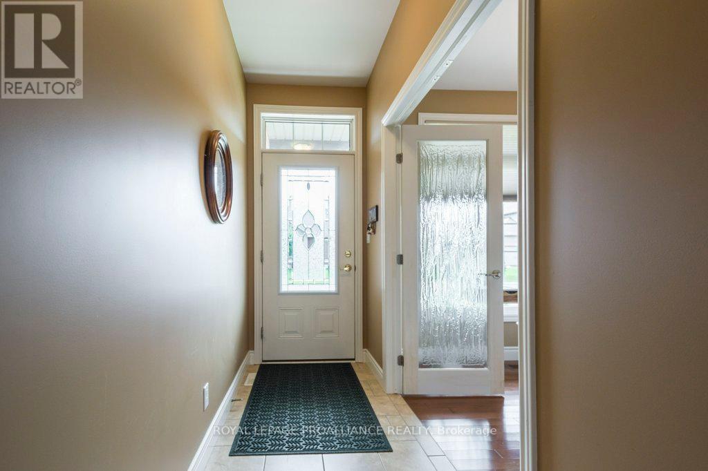 Property at 60 PRINCETON PLACE image 4