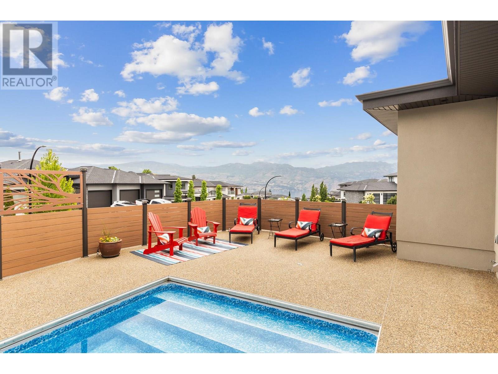 Property at 3318 Vineyard View Drive image 3