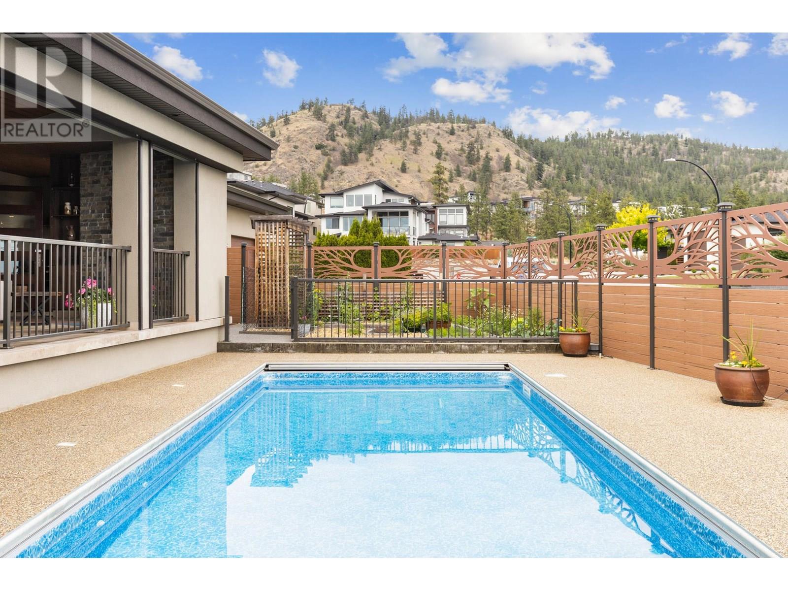 Property at 3318 Vineyard View Drive image 5