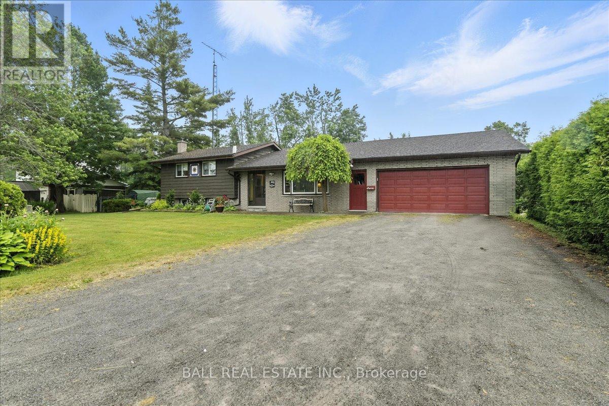 Property at 601 CHURCHILL CRESCENT image 2