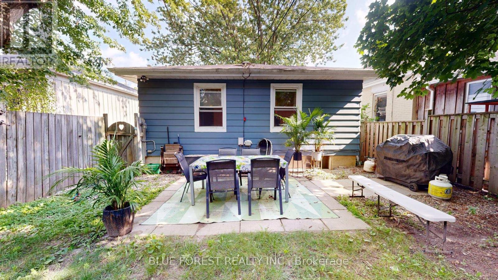 18 Connaught Avenue, London East, Ontario  N5Y 3A3 - Photo 23 - X12235367