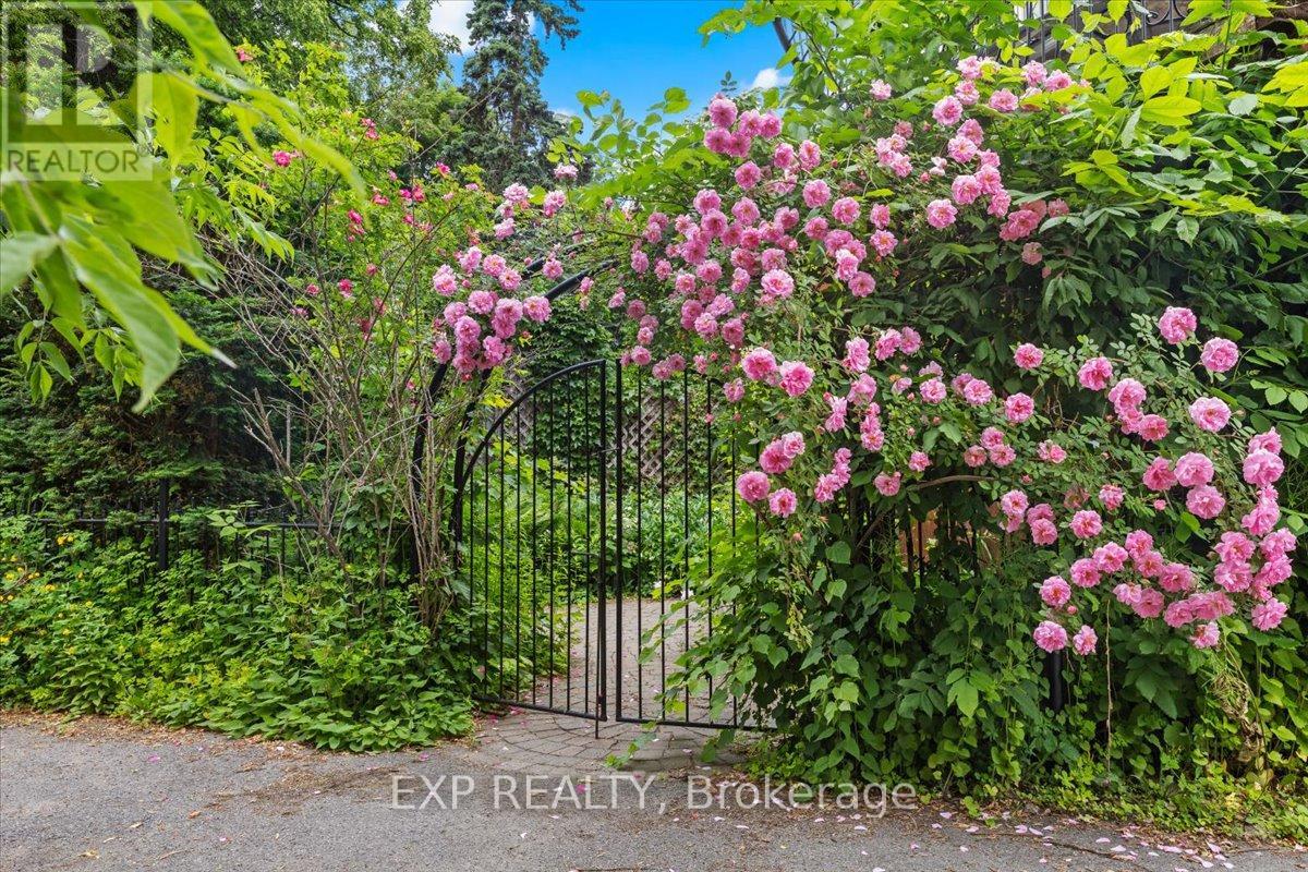 Property at 107 STANLEY AVENUE image 3