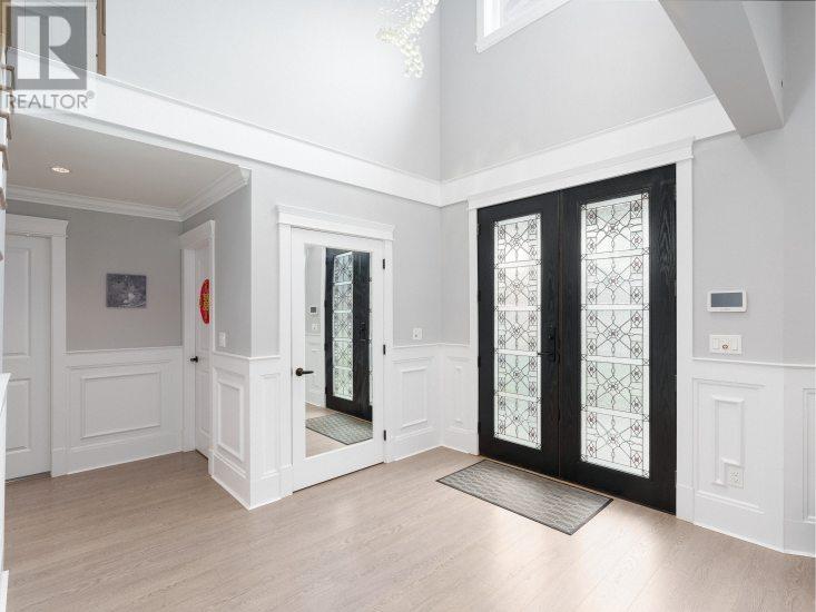 Property at 7626 HEDLEY AVENUE image 5