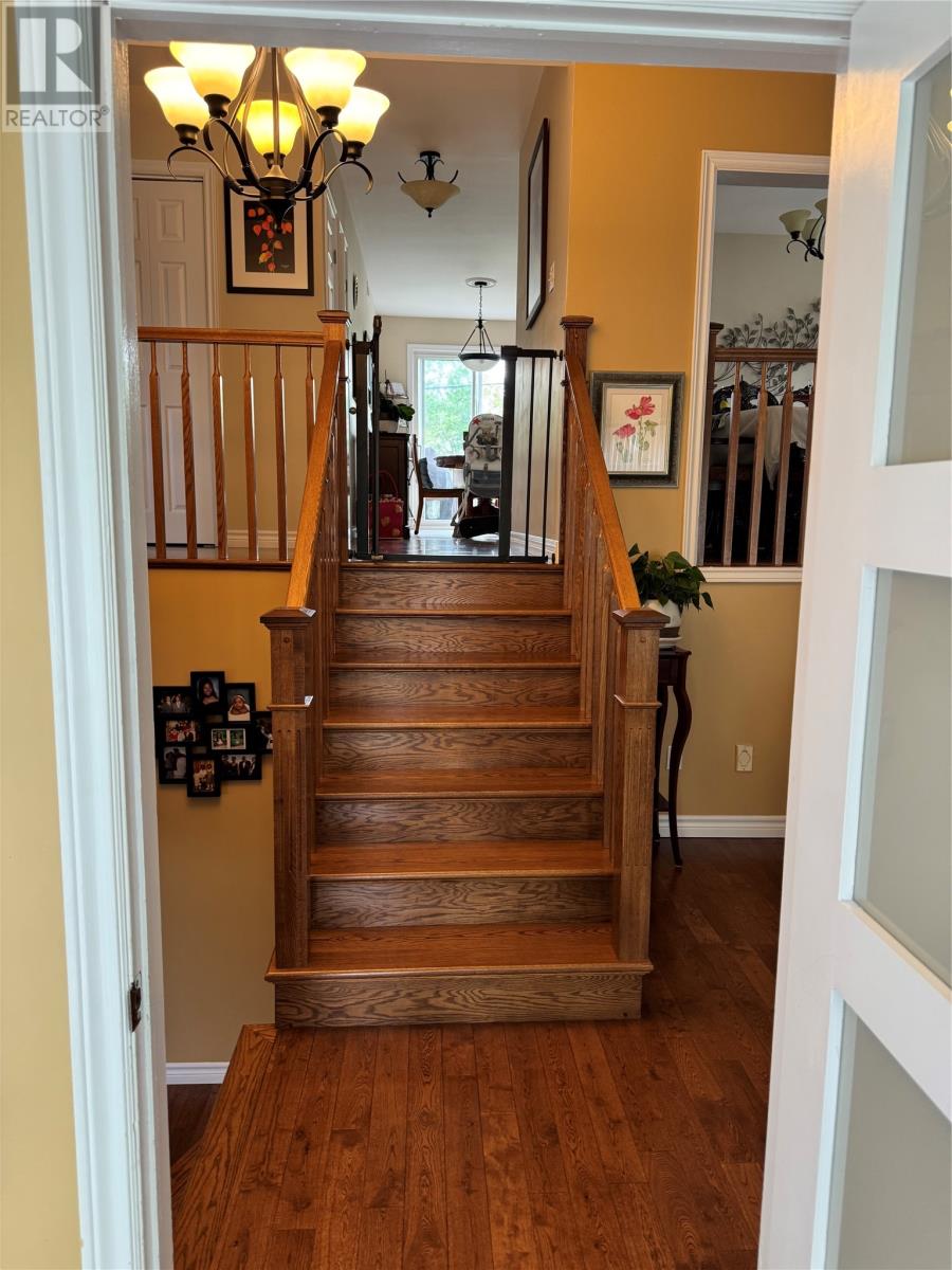 Property at 18 O’Mara Place image 4