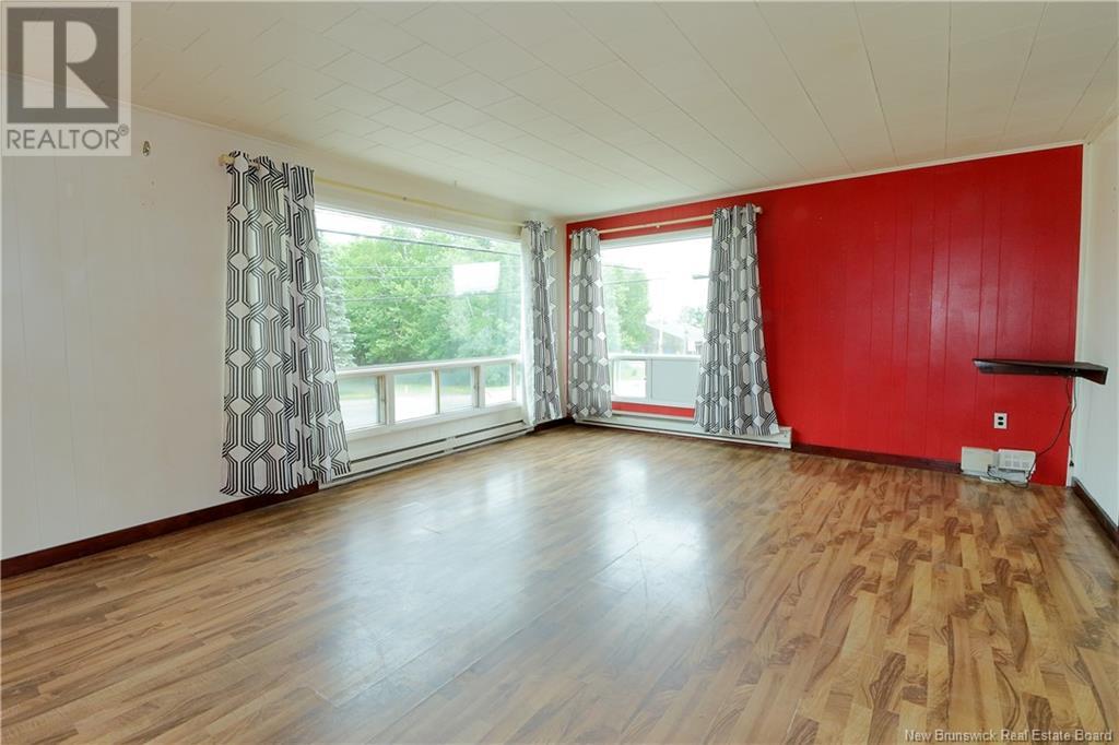 287 Main Street, Minto, New Brunswick  E4B 3R8 - Photo 16 - NB112776