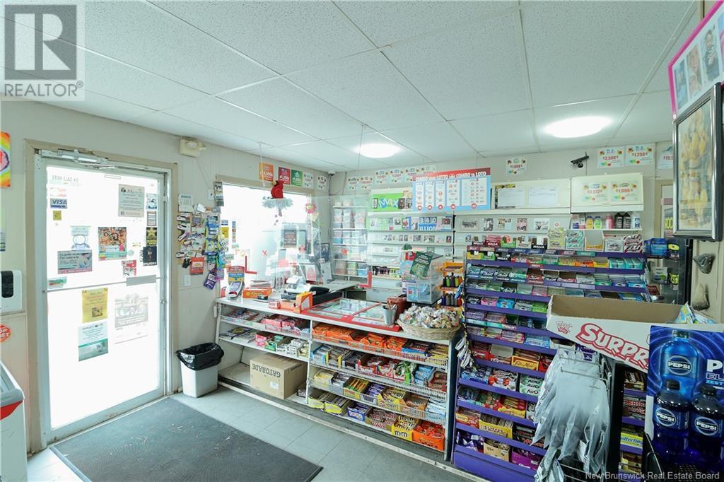 287 Main Street, Minto, New Brunswick  E4B 3R8 - Photo 7 - NB112776