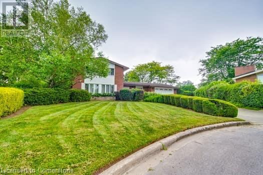 Property at 3546 ETON Crescent image 3
