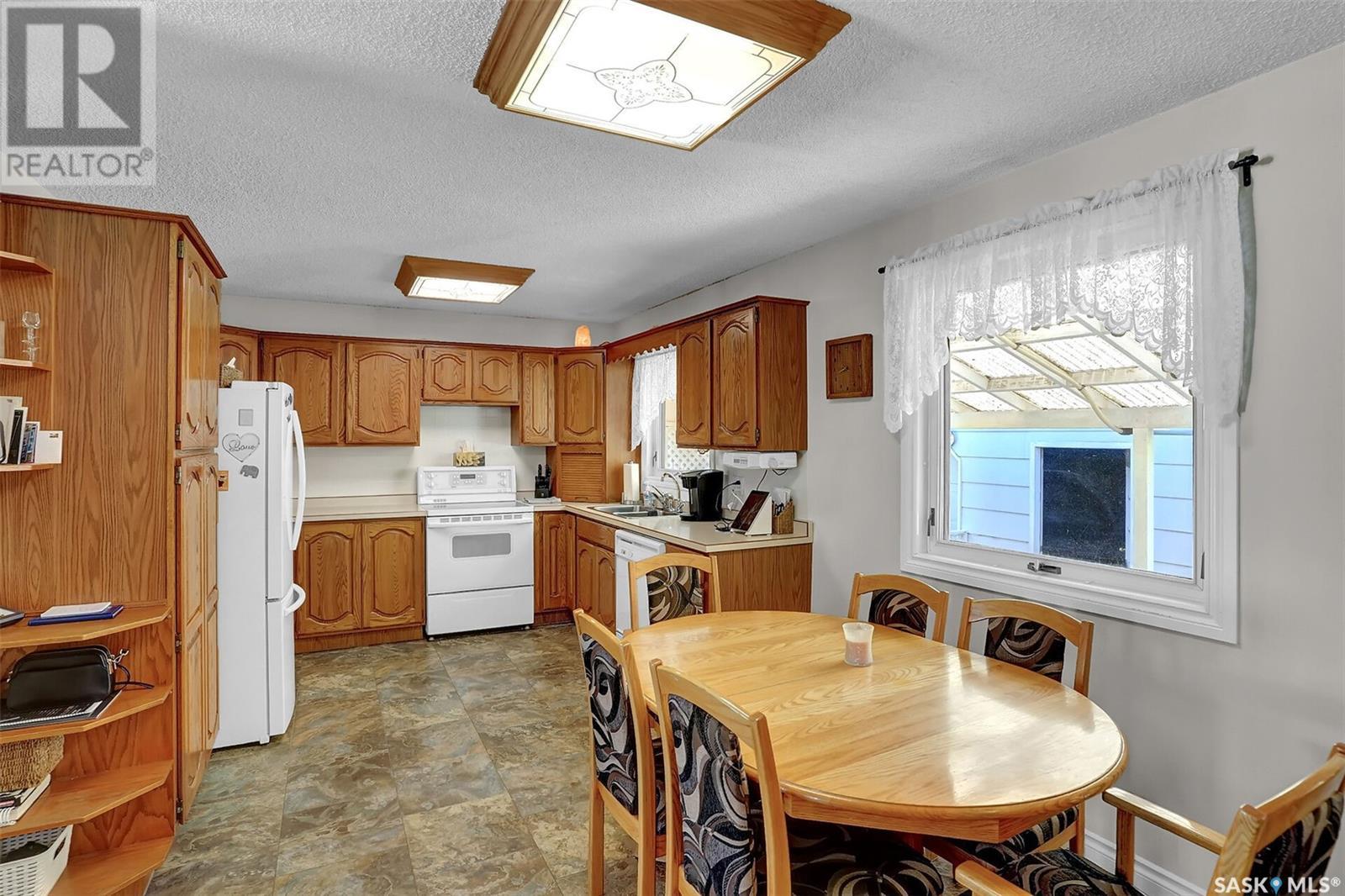 Property at 227 Rodenbush DRIVE image 4