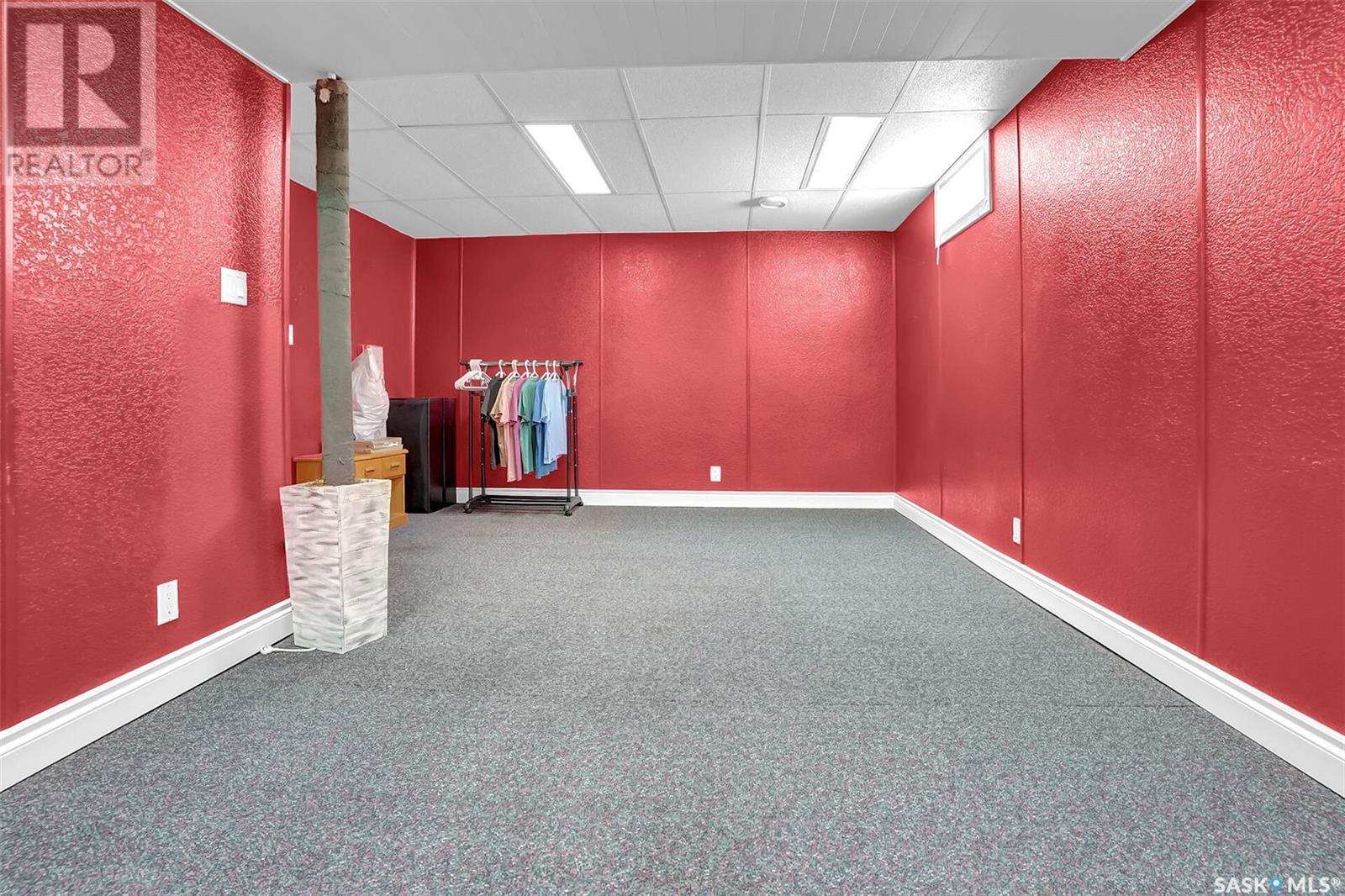 227 Rodenbush Drive, Regina, Saskatchewan  S4R 6X1 - Photo 22 - SK008682