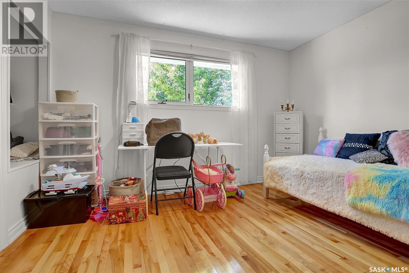 227 Rodenbush Drive, Regina, Saskatchewan  S4R 6X1 - Photo 11 - SK008682