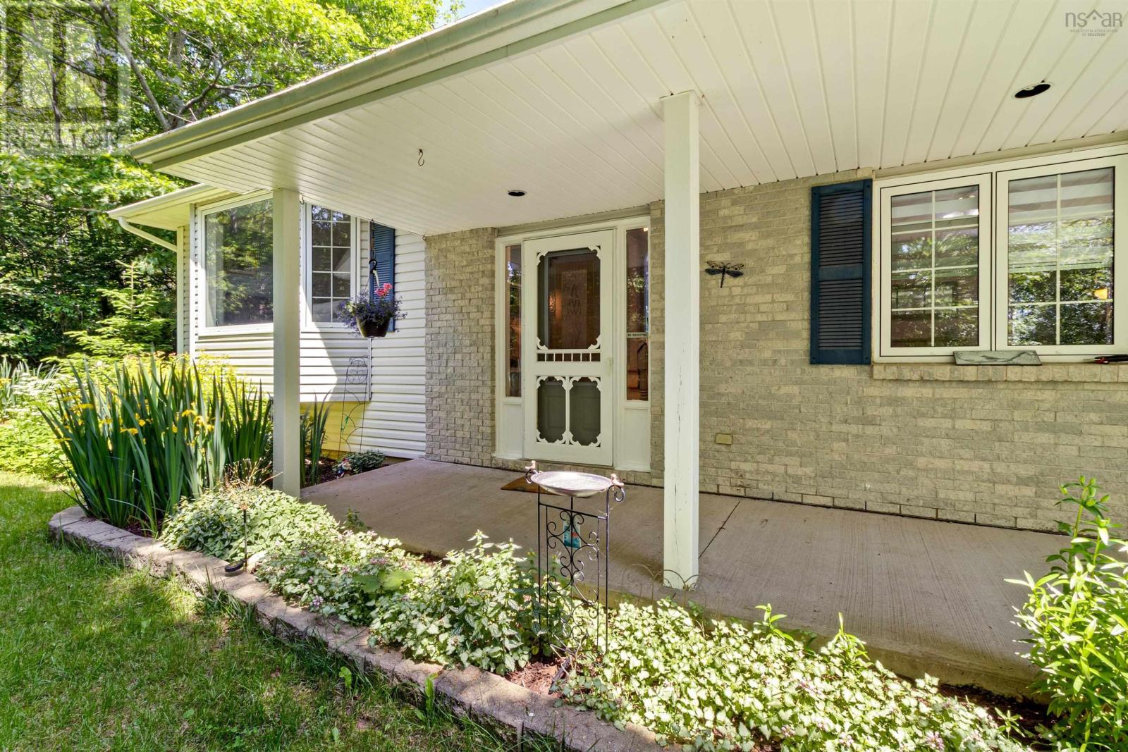 Property at 99 Stone Mount Drive image 5