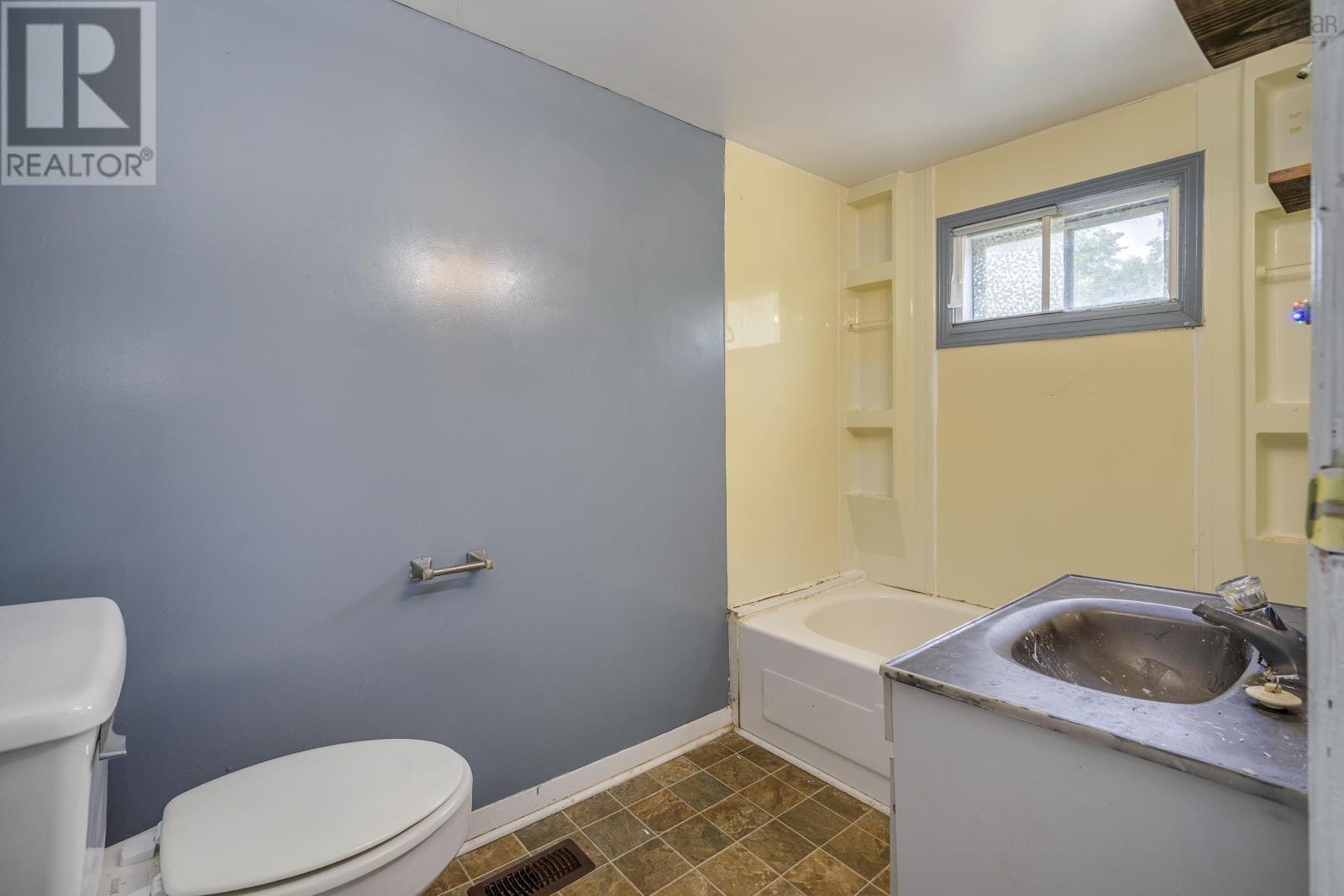 142 Victoria Street, Digby, Nova Scotia  B0V 1A0 - Photo 16 - 202515256