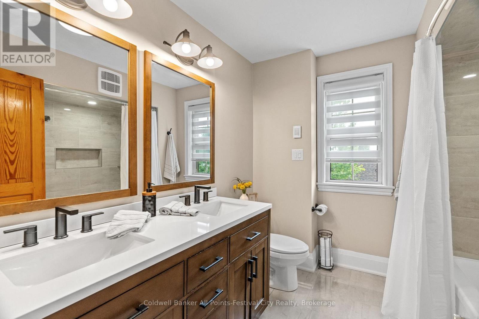 32 Cambria Road S, Goderich, Ontario  N7A 3E4 - Photo 38 - X12234899