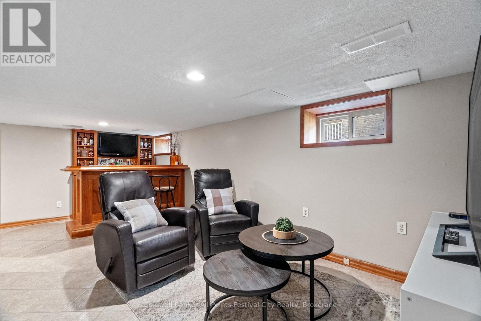 32 Cambria Road S, Goderich, Ontario  N7A 3E4 - Photo 40 - X12234899