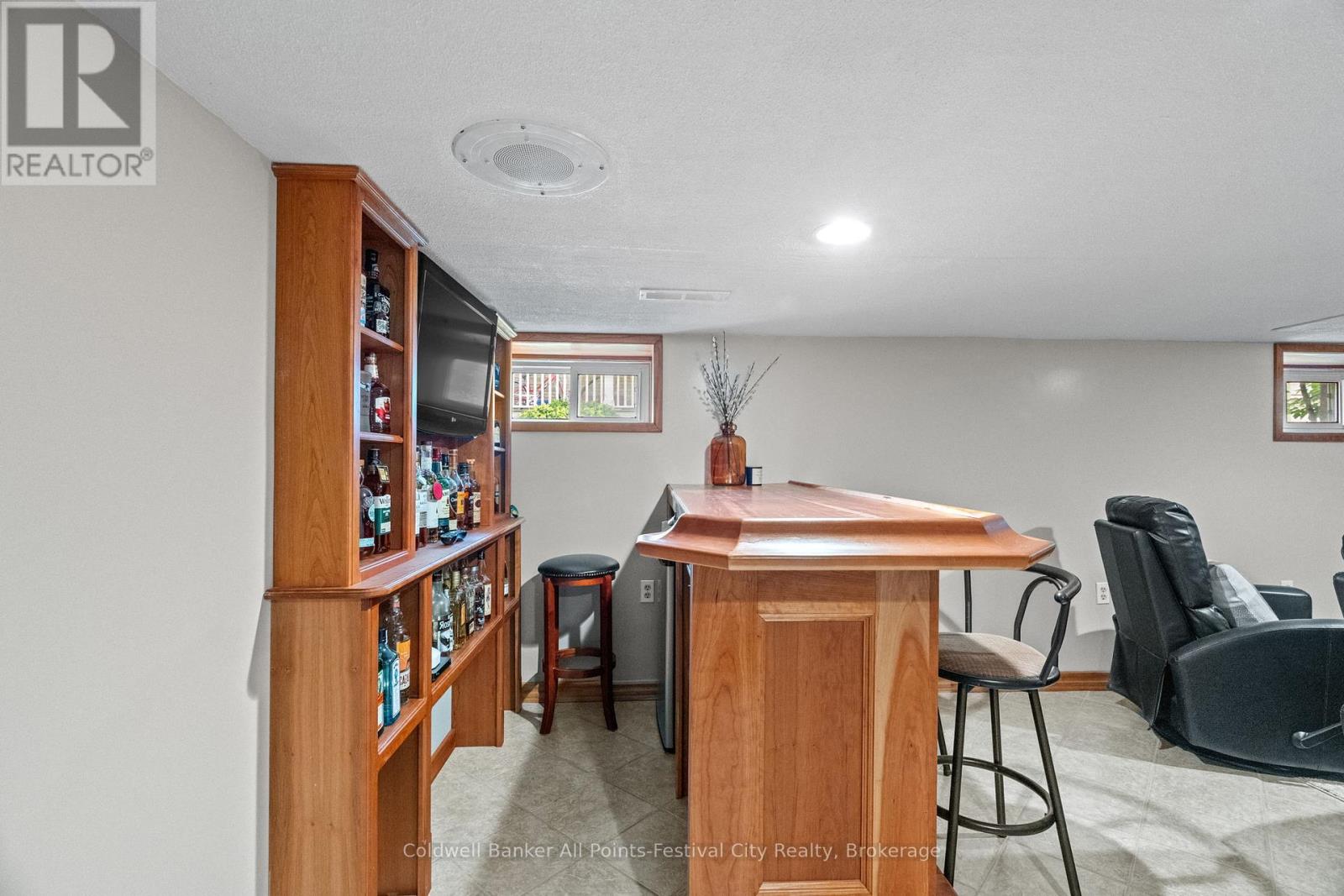 32 Cambria Road S, Goderich, Ontario  N7A 3E4 - Photo 43 - X12234899