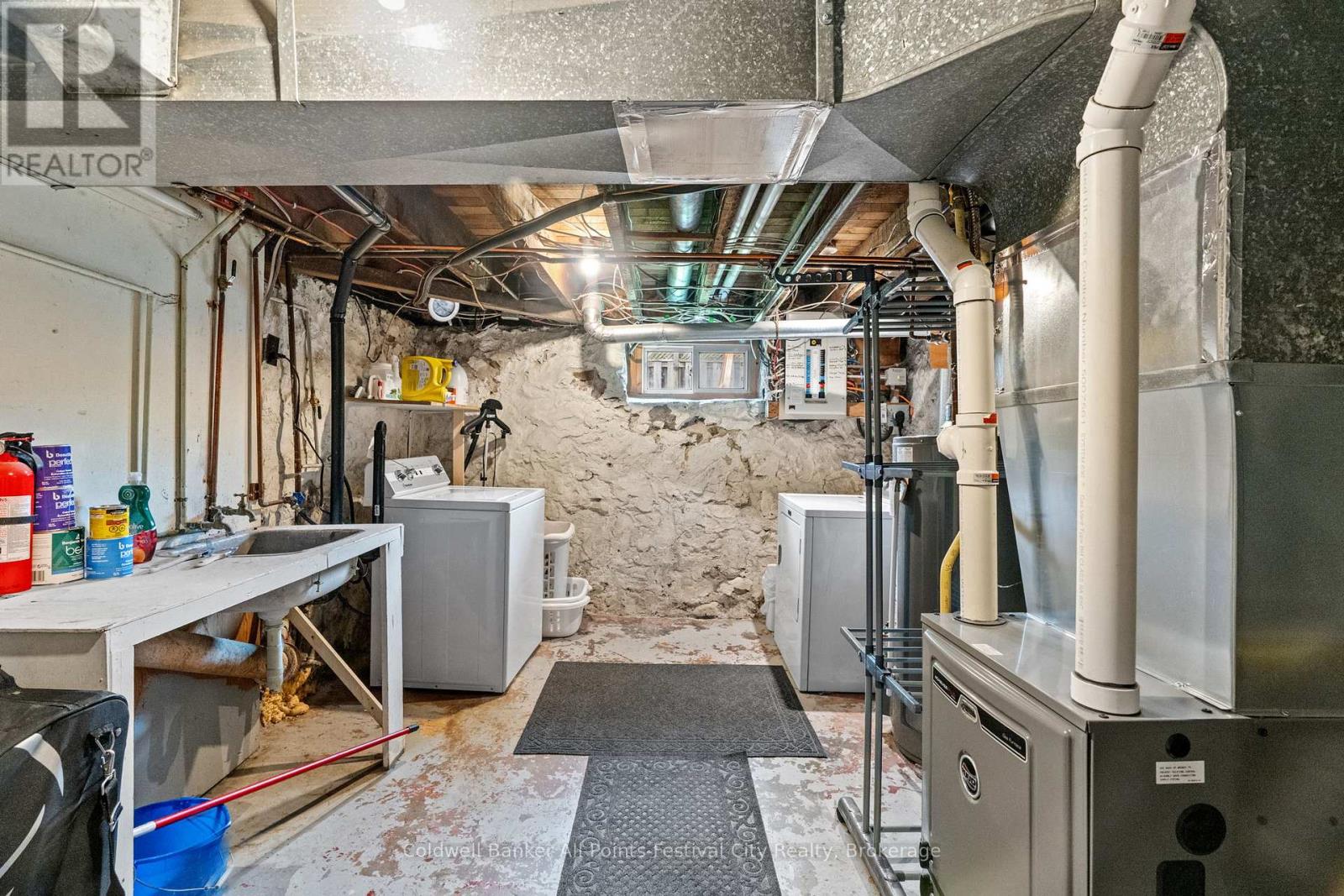 32 Cambria Road S, Goderich, Ontario  N7A 3E4 - Photo 45 - X12234899