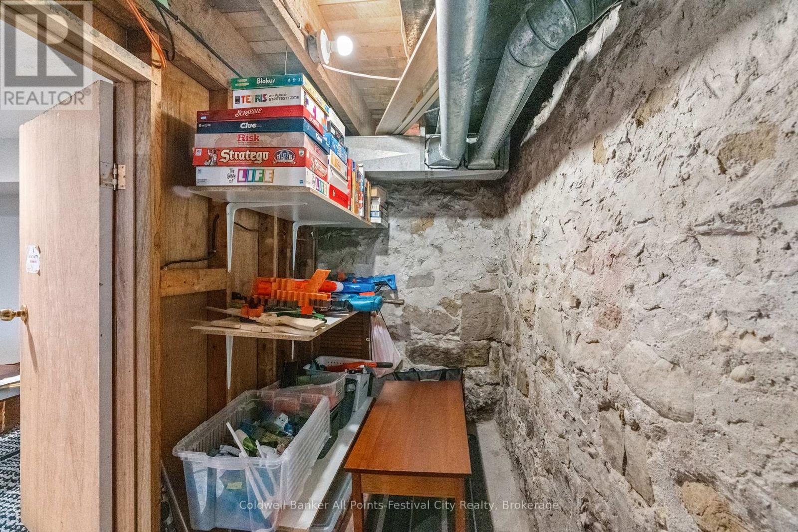 32 Cambria Road S, Goderich, Ontario  N7A 3E4 - Photo 46 - X12234899