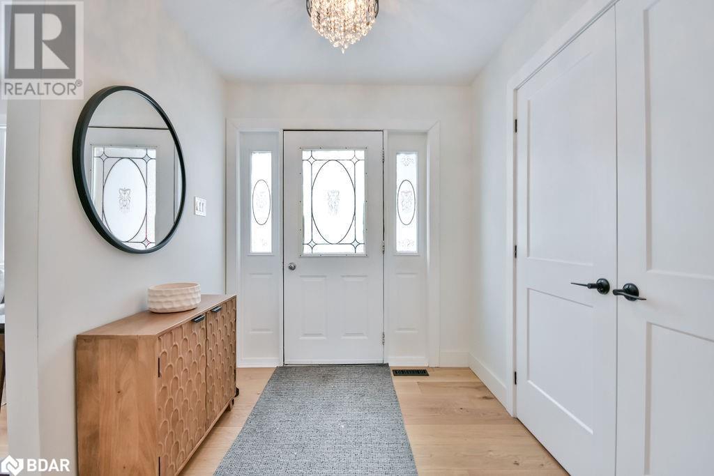 Property at 46 HOLLOWAY Lane image 3