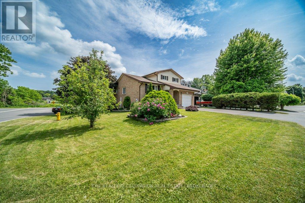 Property at 134 SHORELINE CRESCENT image 3