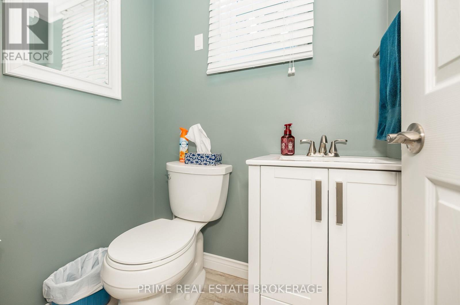 188 Elm Street, West Elgin, Ontario  N0L 2P0 - Photo 22 - X12235623