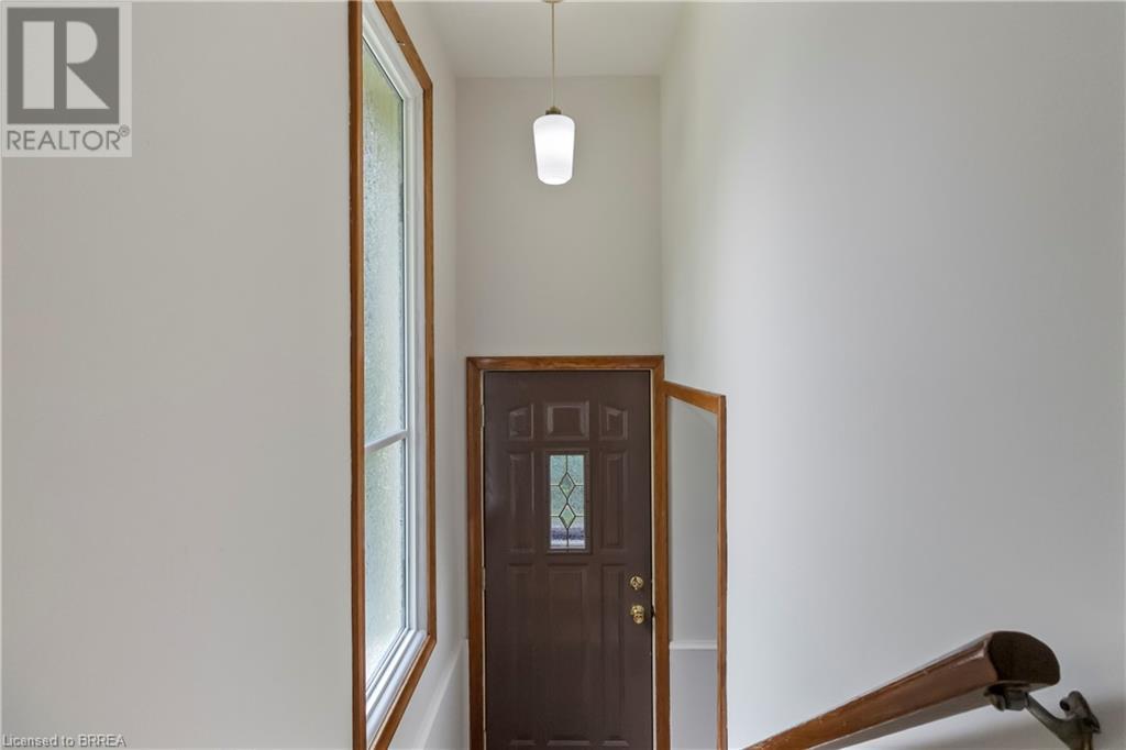 2 Barbara Street, Brantford, Ontario  N3R 5M8 - Photo 21 - 40741083
