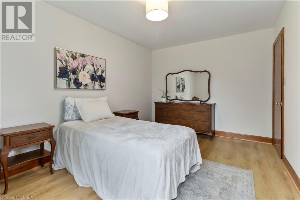 2 Barbara Street, Brantford, Ontario  N3R 5M8 - Photo 24 - 40741083