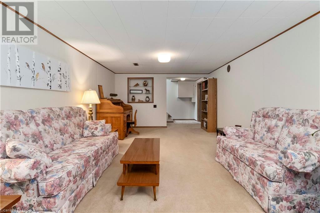 2 Barbara Street, Brantford, Ontario  N3R 5M8 - Photo 34 - 40741083