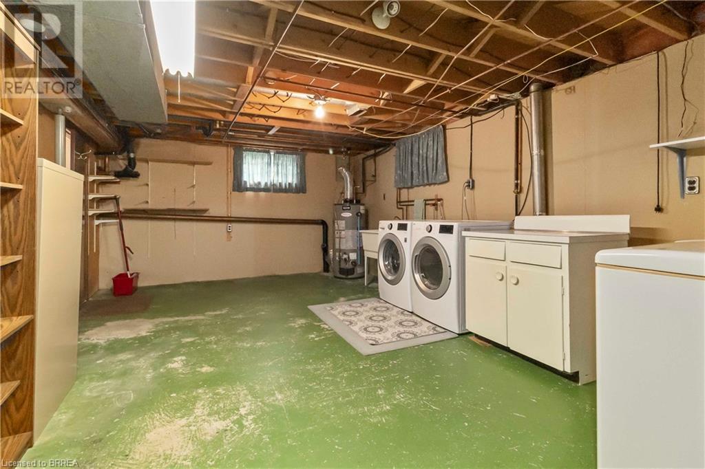 2 Barbara Street, Brantford, Ontario  N3R 5M8 - Photo 38 - 40741083