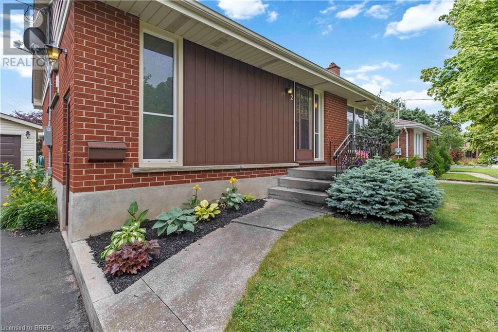 2 Barbara Street, Brantford, Ontario  N3R 5M8 - Photo 7 - 40741083