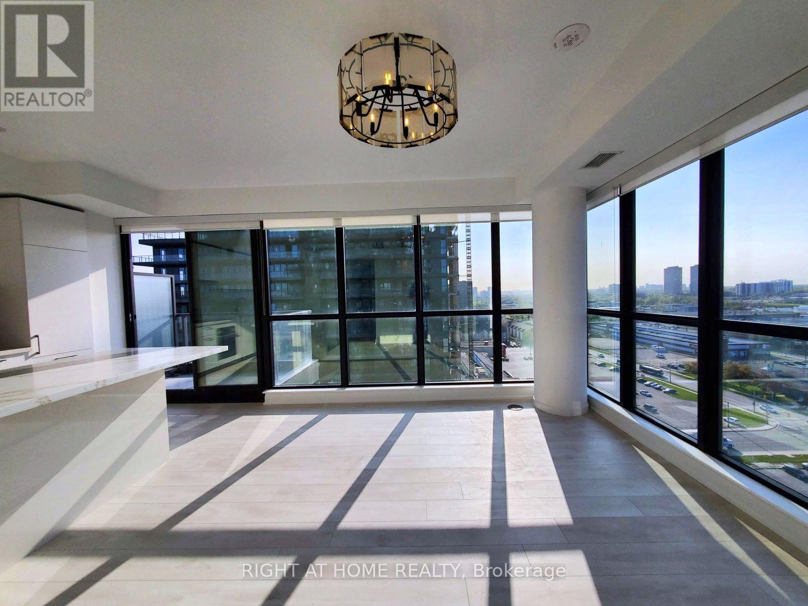 1308 - 33 Frederick Todd Way, Toronto, Ontario  M4G 0C9 - Photo 6 - C12204204