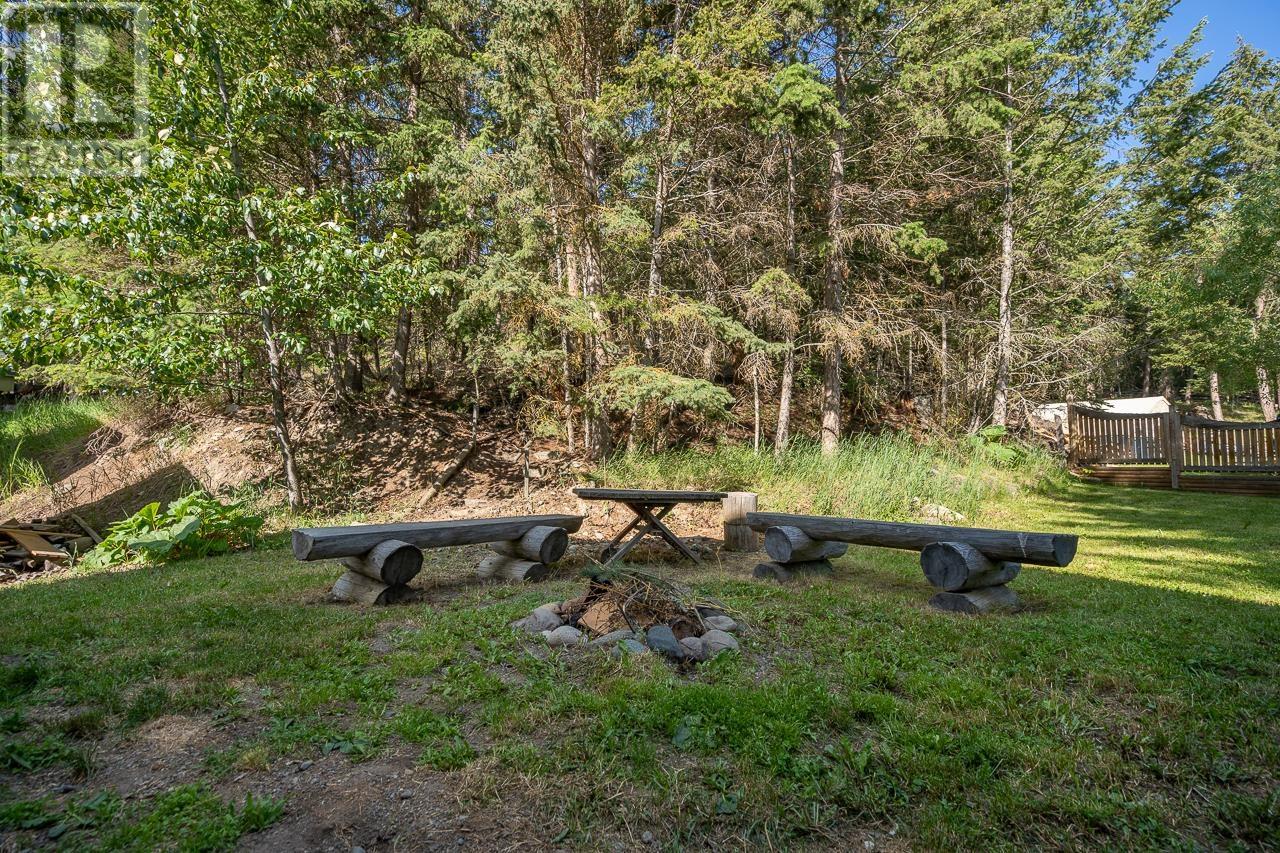 5324 Kallum Drive, 108 Mile Ranch, British Columbia  V0K 2Z0 - Photo 35 - R3018188