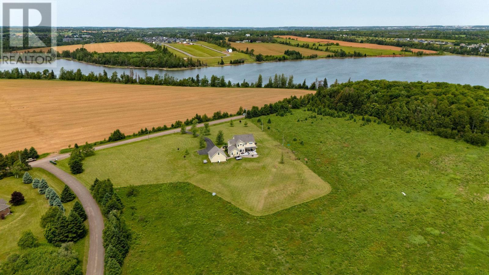 262 Hyde Point Road, Meadowbank, Prince Edward Island  C0A 1H1 - Photo 3 - 202515268